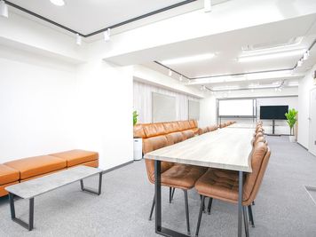 貸会議室ルームス　淡路町店 【ROOMs淡路町店 】東京メトロ丸ノ内線 淡路町駅 徒歩3分の室内の写真