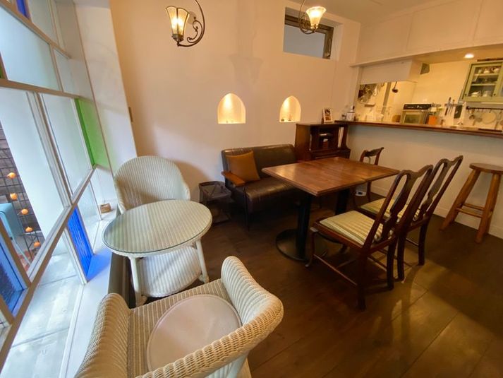 テラス付きレンタルスペース - びろーどの猫