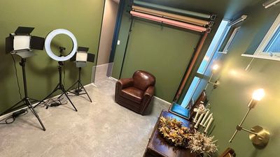 🐶ちゃんも利用出来る撮影スタジオ📸
ポートレートやYouTube撮影におすすめ🎥 - キャバリアール川越　レンタルスペース【CavalieR】 【小江戸 川越】キャバリアール川越【CavalieR】の室内の写真