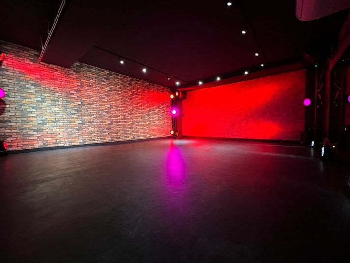 REAL AKIBA STUDIO S Studio - REAL AKIBA STUDIO