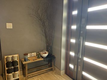 レンタルスペース Miel Croissant 海の見える沖縄レンタルスペースの入口の写真