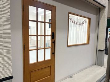 バレエスタジオ ルメリス レンタルスタジオ Lumeris 今里（バレエ・ヨガ・ダンス可）の入口の写真