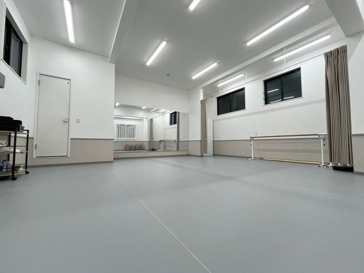 レンタルスタジオ Lumeris 今里（バレエ・ヨガ・ダンス可） - バレエスタジオ ルメリス