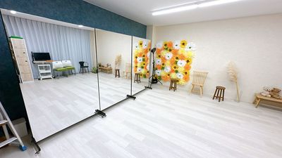 小山駅から徒歩4分！会議やダンスなど、多目的にご利用いただける完全個室のミーテイングスペースです - マルチレンタルスタジオ GION 小山店