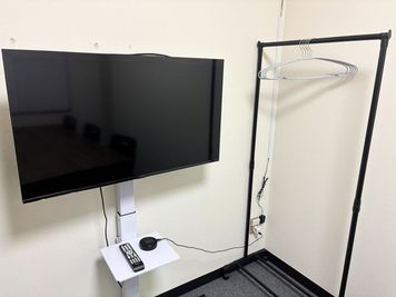 Leaf京都南（小会議室） 貸会議室小 【 Leaf京都南 】の室内の写真