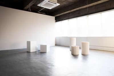 自然光｜シンプルモダン｜100㎡｜無機質｜白壁｜ワンフロア｜撮影スタジオ - studio inai 名古屋 