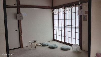 八幡一丁目バス停すぐ　グリーンハイム　アパート6畳二間 八幡一丁目バス停すぐ便利　アパート6畳二間の室内の写真