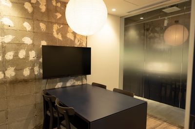 ShareOffice（シェアオフィス）結う-You- 会議室の室内の写真