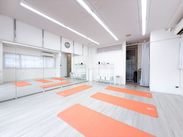 安くて綺麗で駅から近いレンタルスタジオ！様々な用途で利用可能！ - レンタルスタジオ　otorina　高崎