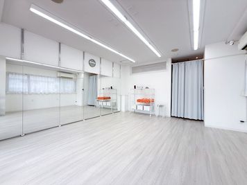 ✨11月 NEWオープン✨【高崎駅７分】ダンス・ヨガ・サロン・ネイル・整体・撮影・控え室にもおすすめ！多目的スペース！駐車場2台 - レンタルスタジオ　otorina　高崎