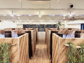 宮益坂24時間365日利用可能、個別ブース型の☆おしゃれな自習室☆ - アイデスク横浜自習室