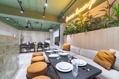 797_SpemoLOUNGE池袋2ndの室内の写真