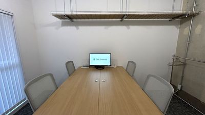 【4名着席・9.9㎡のお部屋です】 - TIME SHARING 代々木 &PLACE 102の室内の写真