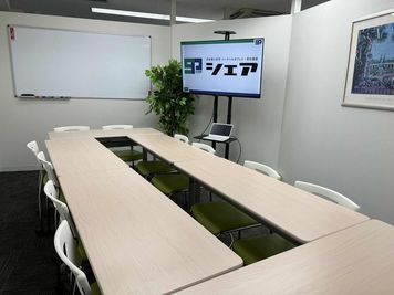 【人形町駅・小伝馬町駅から共に徒歩4分】着席12名ほどの貸会議室A　 - 日本橋人形町「シェア」
