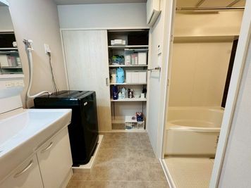 Luxury Sweet Beauty LSB83 ネイル、アイ、ヘッド、美容専門新築スペースの設備の写真