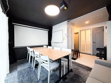 貸し会議室ユニエル静岡プレミアム 貸し会議室ユニエルプレミアム静岡の室内の写真