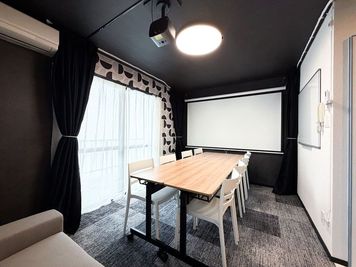 貸し会議室ユニエル静岡プレミアム 貸し会議室ユニエルプレミアム静岡の室内の写真