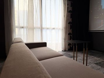 貸し会議室ユニエル静岡プレミアム 貸し会議室ユニエルプレミアム静岡の室内の写真