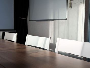 貸し会議室ユニエル静岡プレミアム 貸し会議室ユニエルプレミアム静岡の室内の写真