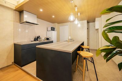 BritishParlor渋谷原宿 15人利用可能なキッチンスペース！！の室内の写真