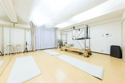 ピラティス、ヨガなどにご利用いただけます♪ - Pilates studio Cosiness 東神奈川 Studio Cosiness（ピラティススタジオ）東神奈川の室内の写真