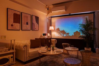 スクリーン✨ - パーティールームPalette（パレット）アメ村店の室内の写真