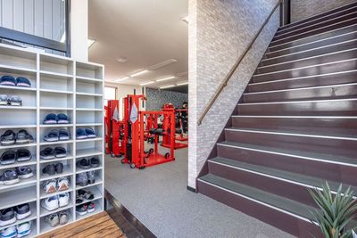 入口と下駄箱 - 369+フィットネススタジオ 369+レンタルスタジオ　の入口の写真