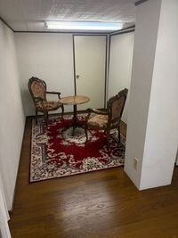 施術・レッスン・教室・軽い演奏や赤ちゃんOK♪ママ会に最適　レンタルスタジオ中村公園 - レンタルスタジオ中村公園 3階プライベートルーム　少人数多目的スペース　名古屋市中村区の室内の写真