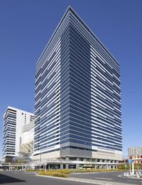 豊洲ベイサイドクロスタワーの外観 - CocoDesk [TV-22] 豊洲ベイサイドクロスタワー　2Fオフィスロビー　２２番ブース CocoDesk [TV-22] の外観の写真