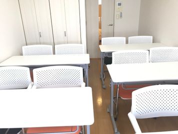 クロエ／川崎駅徒歩６分／最上階 Wifi／モニタ／ホワイトボードの室内の写真