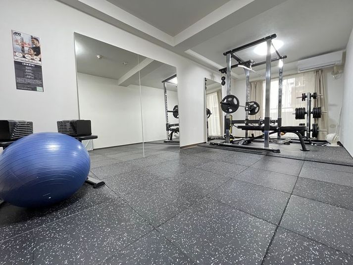 全体写真 - MIYAZAKIGYM横浜店の室内の写真