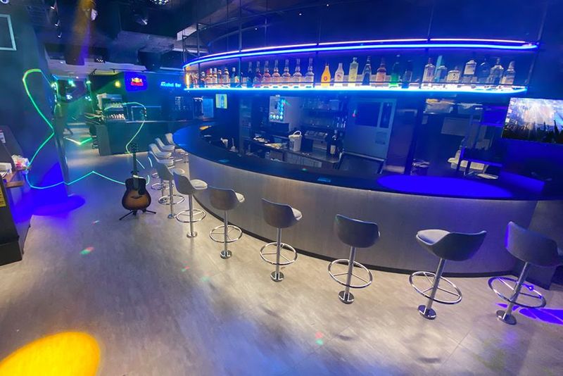 KARAOKE & MUSIC BEAT - ジャンカラ 三宮生田BEAT店