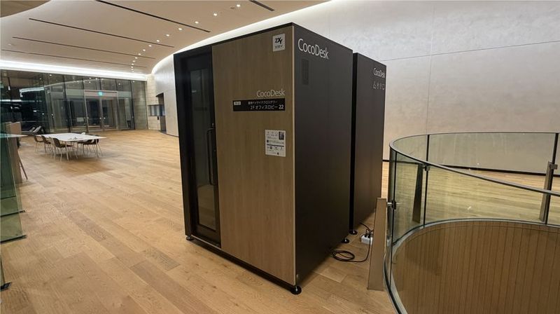 CocoDesk [TV-22] 豊洲ベイサイドクロスタワー　2Fオフィスロビー　２２番ブース CocoDesk [TV-22] の室内の写真