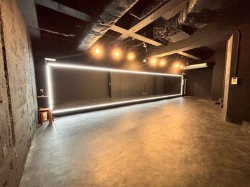 【八王子2nd Ast】駅チカ！広さ53㎡！黒を基調としたスタイリッシュな空間 - 八王子2nd レンタルスタジオ　STUDIO BUZZ