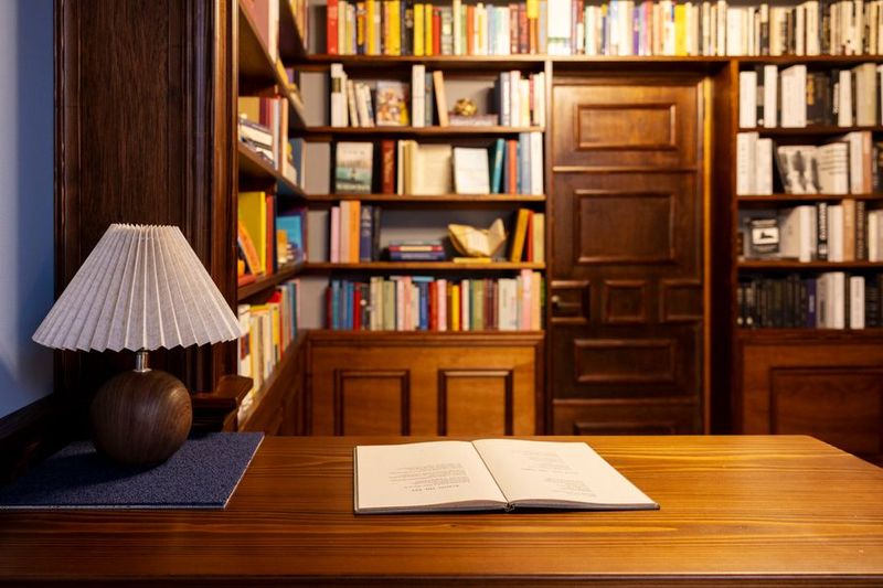 一軒家スタジオ - Studio Mekuru