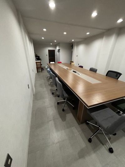 【3階】住道駅徒歩9分/最大12名/高速Wi-Fi/会議室 - bar LINK