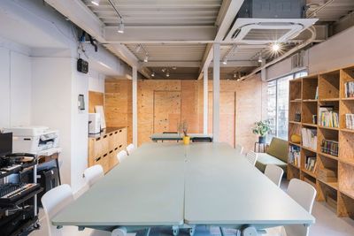 駅チカ！映画館の上にある、まちと人をつなぐコワーキング＆イベントスペース（テレカンOK） - WORK CINEMA Paradise