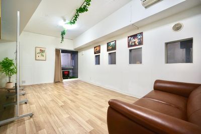 軍艦ビル-303室　新宿・歌舞伎町・駅近1分・職安通り 新宿・歌舞伎町・駅近1分・職安通り・軍艦ビル-303室の室内の写真