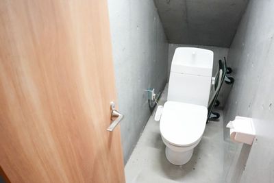 トイレ - JIC Studio 赤羽 Cスタジオ（電子ピアノ３帖）の設備の写真