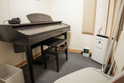 Cスタジオ - JIC Studio 赤羽 Cスタジオ（電子ピアノ３帖）の室内の写真