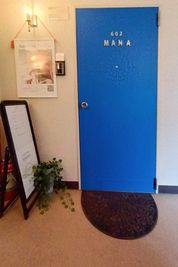 602号 - Hair Salon MAN 北堀江 大阪西区北堀江レンタルサロン　美容室なのでヘアカットなどに適切の入口の写真