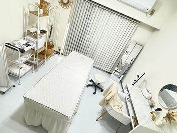 レンタルサロン「corelabo」 レンタルサロン名古屋203「corelabo　SHIRO」の室内の写真