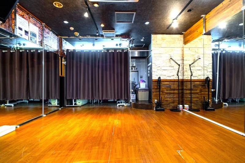 川崎駅からすぐ　24時間利用可能なダンススタジオ - スタジオディライツ　川崎駅前