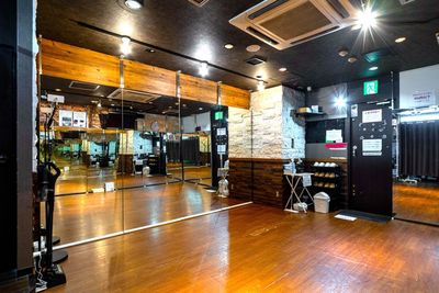 スタジオディライツ　川崎駅前 川崎駅からすぐ　24時間利用可能なダンススタジオの室内の写真