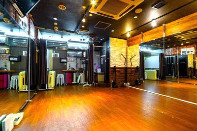 スタジオディライツ　川崎駅前 川崎駅からすぐ　24時間利用可能なダンススタジオの室内の写真