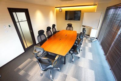 【UPオフィス高輪台】 UPオフィス高輪台会議室 1003号室の室内の写真