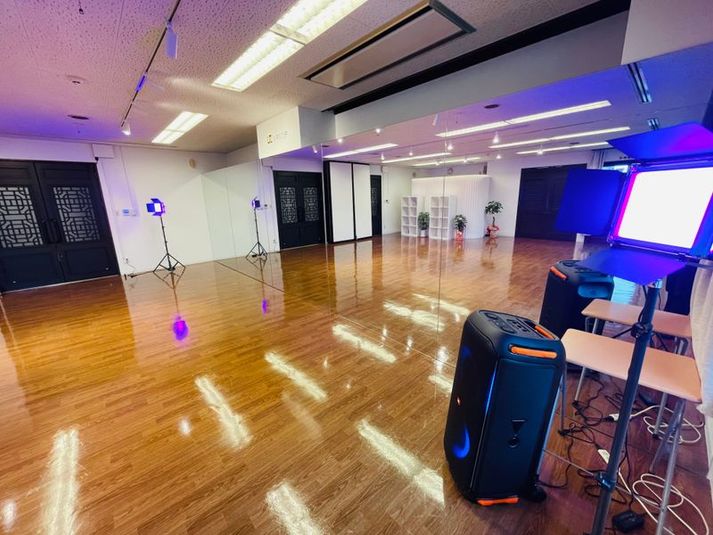 多目的スペース - スタジオ「URIZIP横浜」