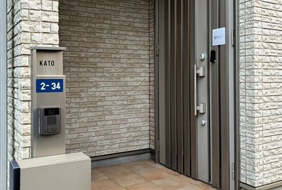 当施設の入り口です - Espace libre(自由な時間と空間） Espace libre　レンタルスペースの室内の写真