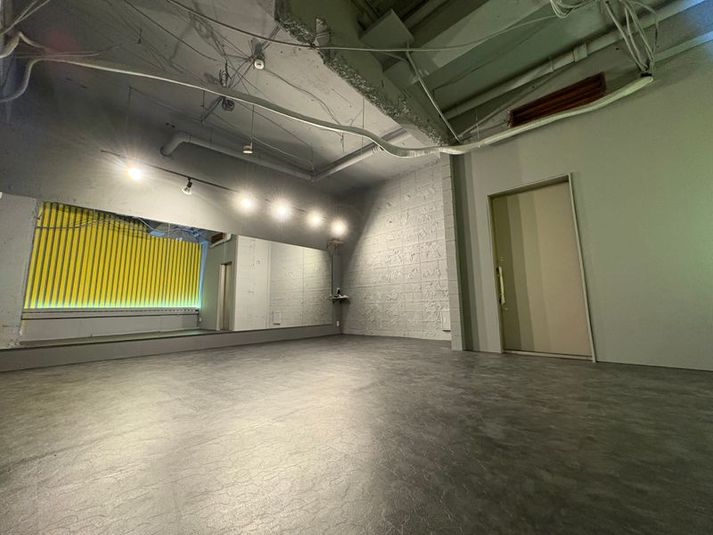 Cst - 八王子2nd レンタルスタジオ　STUDIO BUZZ