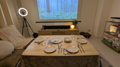 80㌅大型スクリーンで✨映画や人気ゲーム機を💛 - ジョイスポット四条烏丸Ⅱの室内の写真